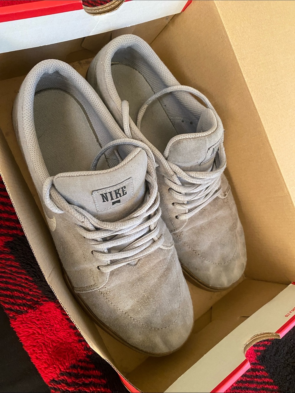 Nike Men’s Gray Suede Sneakers